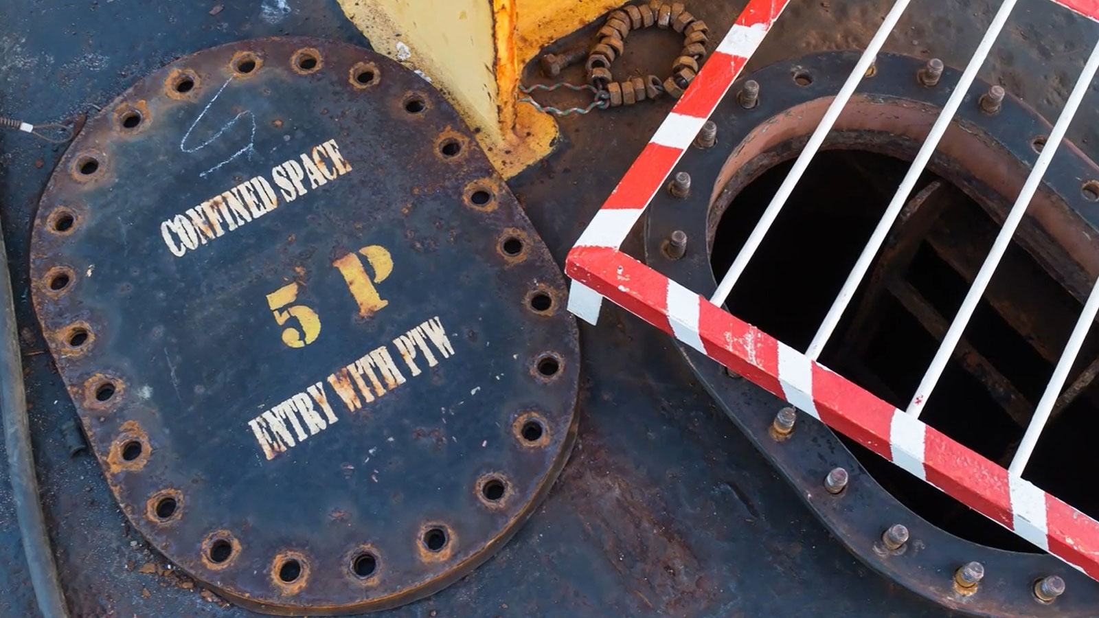 Confined Spaces in Construction - Construction Worksite Safety